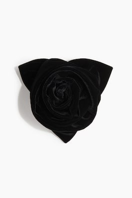 Flower-shaped hair clip