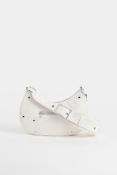 Bolso pequeño con correa