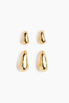 2 Pares de aretes con chapa de oro