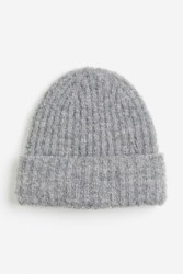 Gorro en tejido acanalado de bouclé