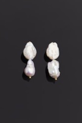 Aretes de perla con chapa de oro