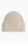 Gorro en tejido acanalado
