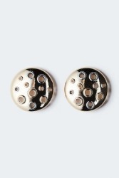 Aretes con ojales