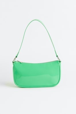 Bolso pequeño con correa